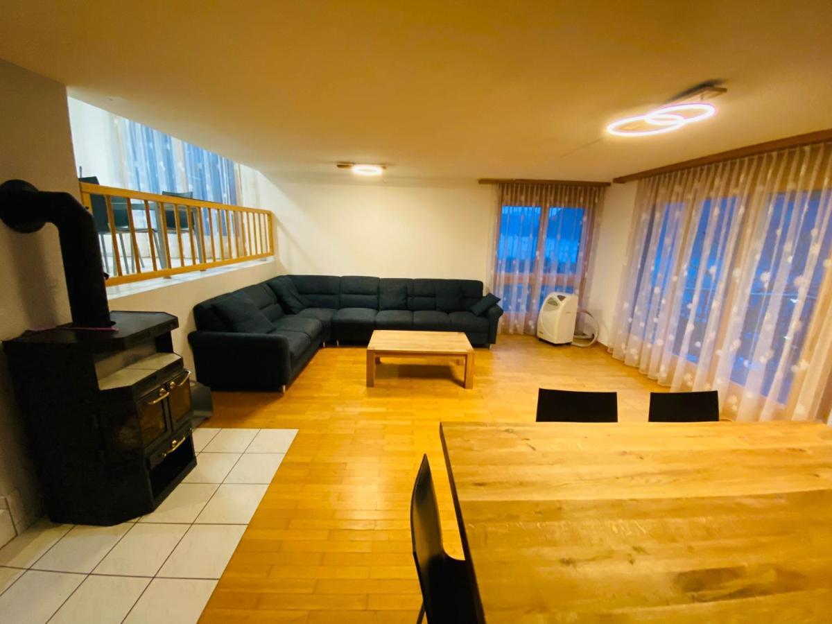 Niederried bei Interlaken Lake View Residence מראה חיצוני תמונה