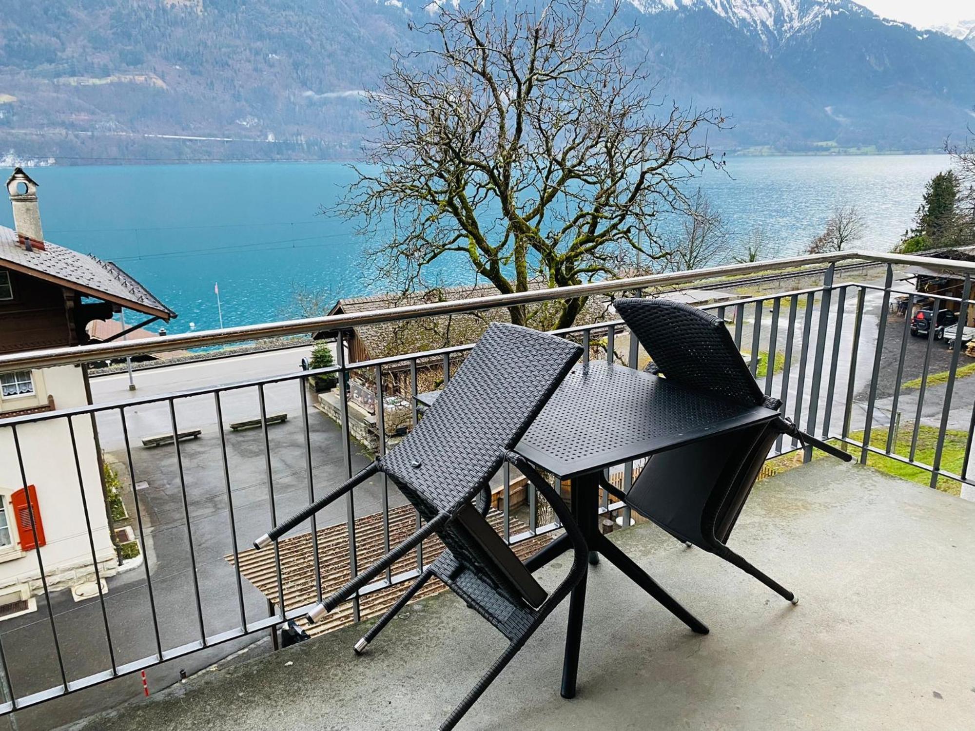 Niederried bei Interlaken Lake View Residence מראה חיצוני תמונה