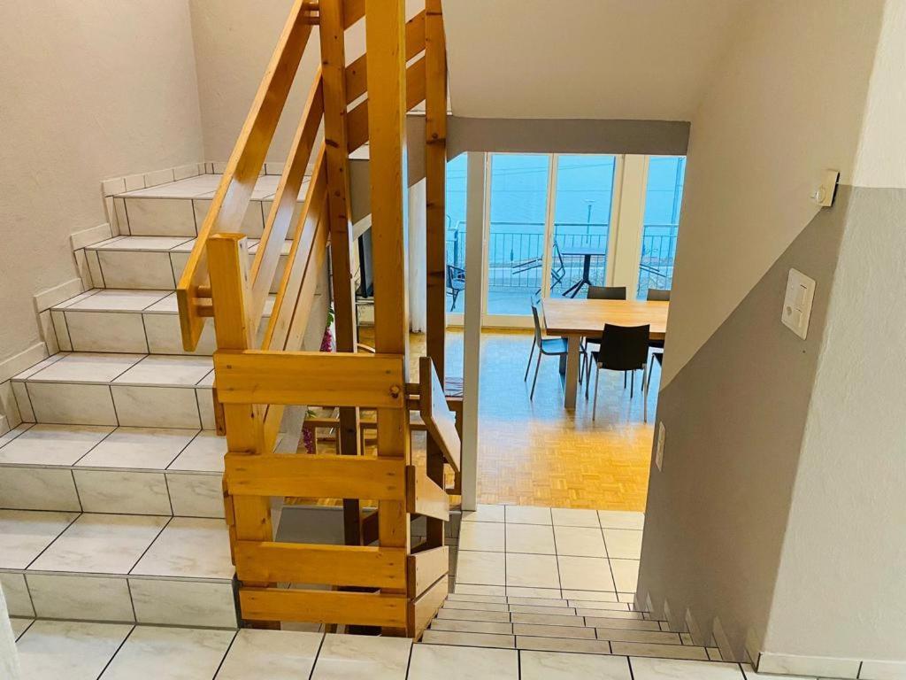 Niederried bei Interlaken Lake View Residence מראה חיצוני תמונה