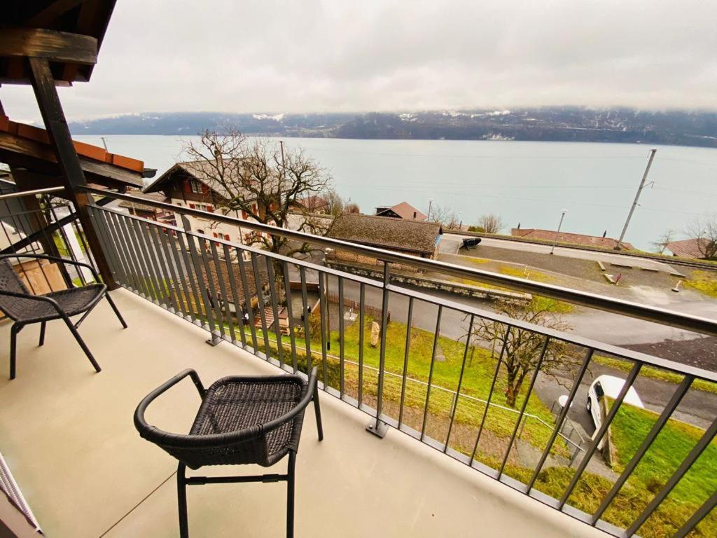 Niederried bei Interlaken Lake View Residence מראה חיצוני תמונה