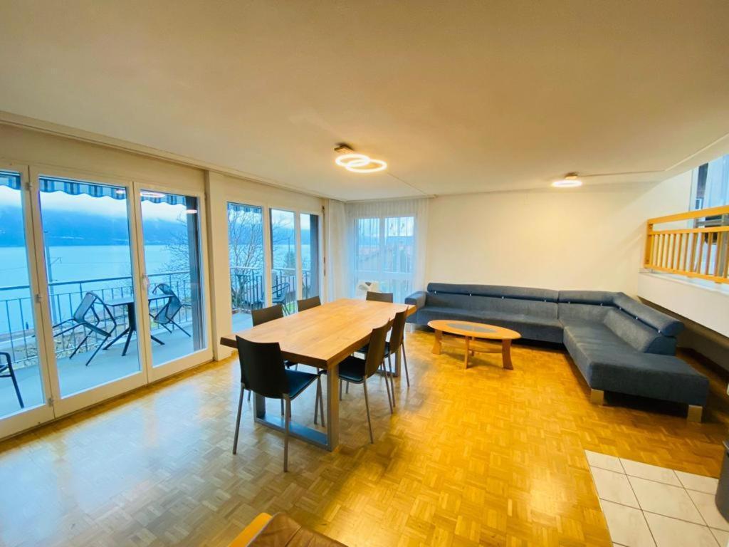 Niederried bei Interlaken Lake View Residence מראה חיצוני תמונה