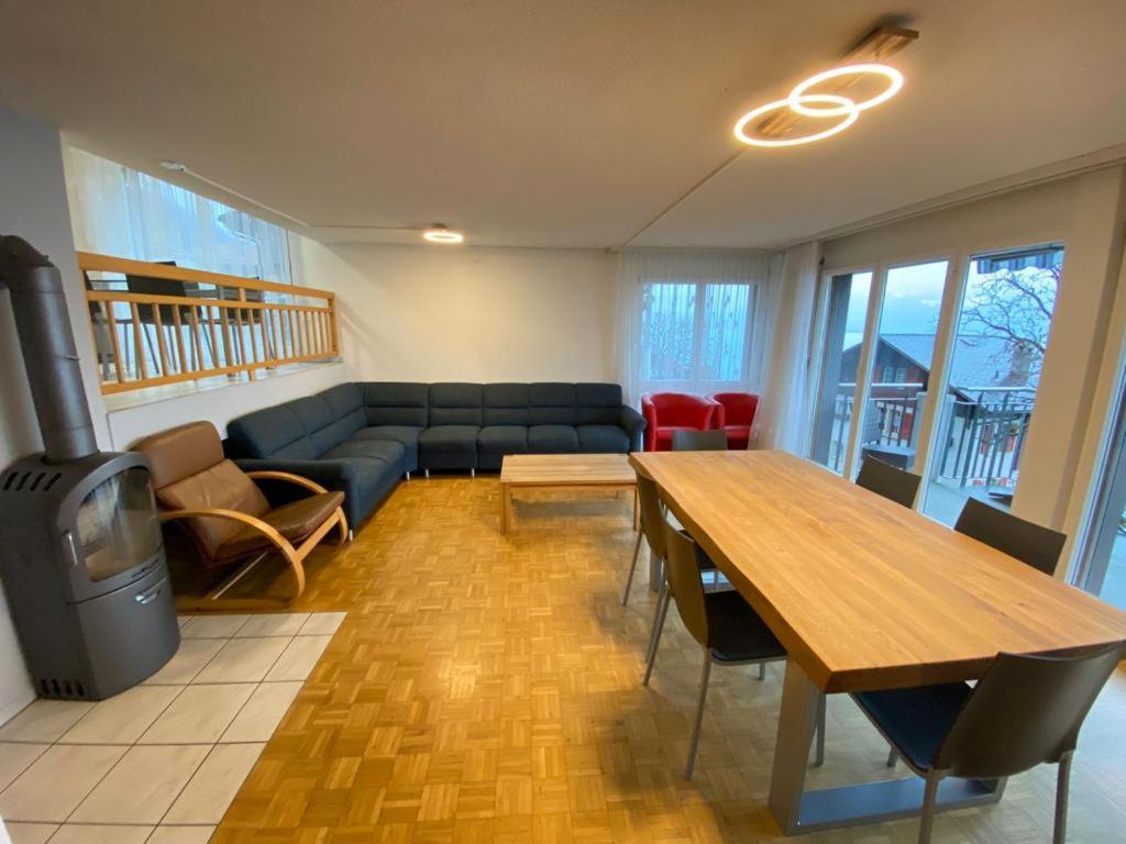 Niederried bei Interlaken Lake View Residence מראה חיצוני תמונה