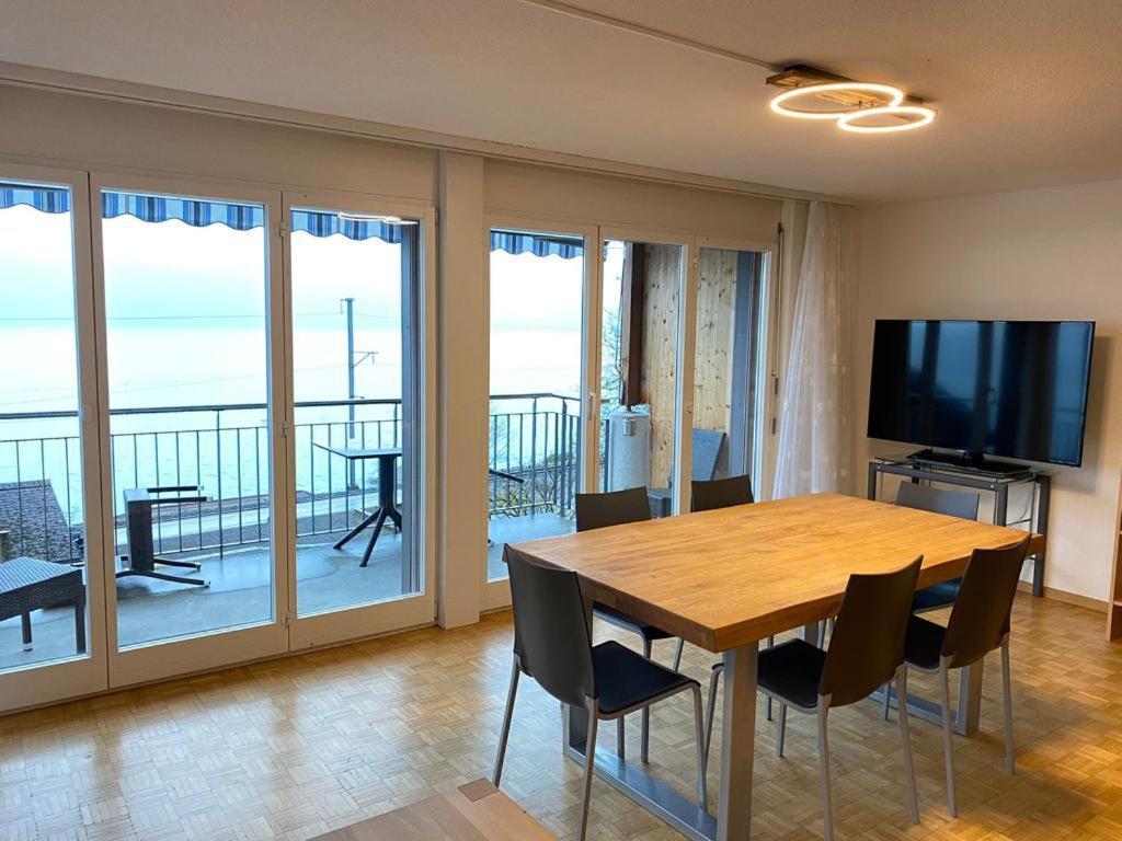Niederried bei Interlaken Lake View Residence מראה חיצוני תמונה