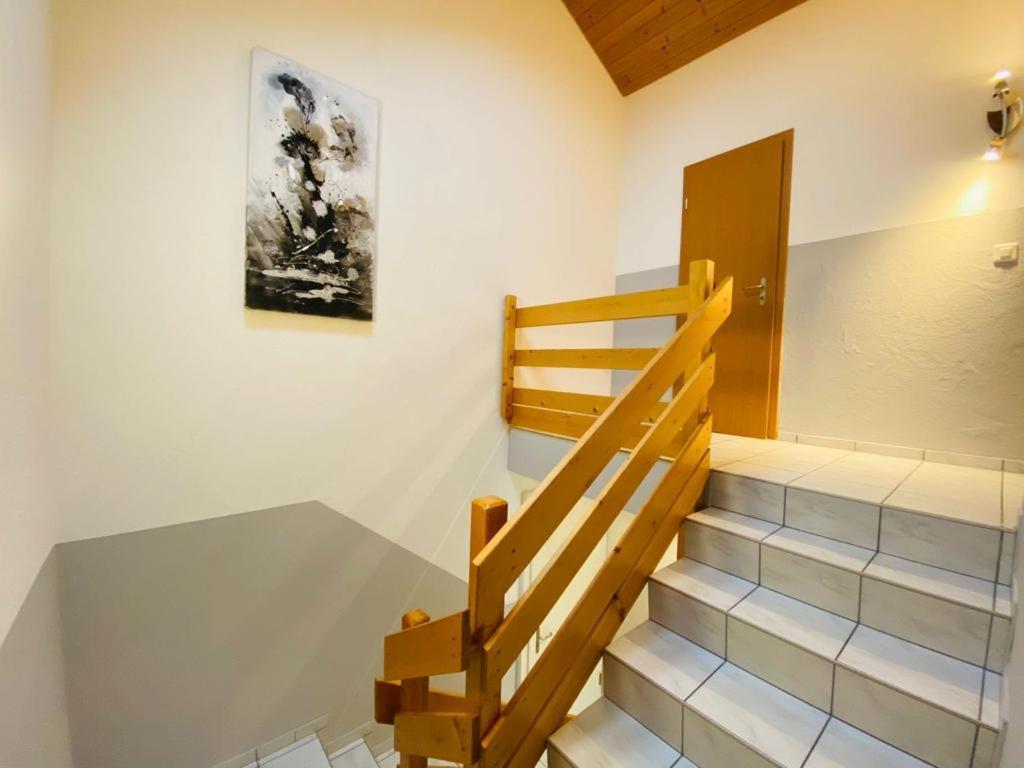Niederried bei Interlaken Lake View Residence מראה חיצוני תמונה